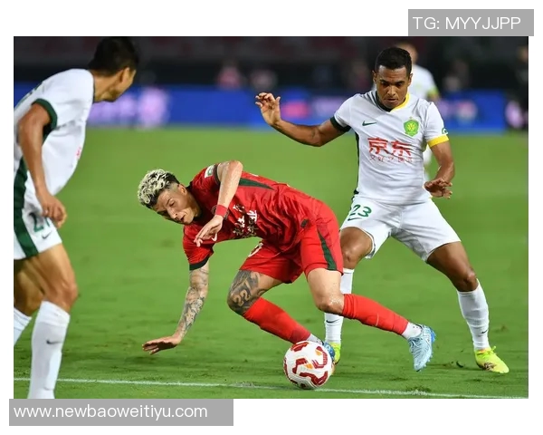 河南俱乐部酒祖杜康逆转成都蓉城何超世界波助力球队获胜