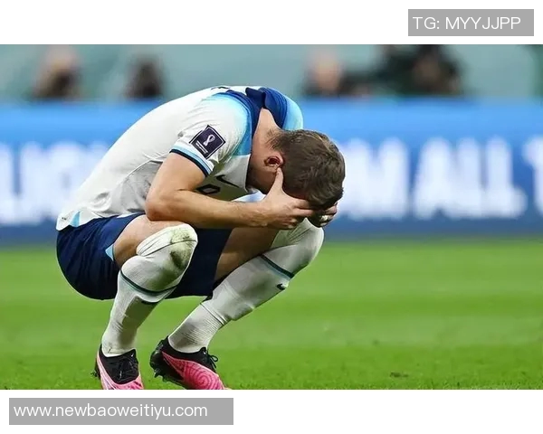 21岁凯恩欧联杯戴帽后意外当门将黄油手失误丢掉一球引热议 21岁凯恩欧联杯戴帽后意外当门将黄油手失误丢掉一球引热议