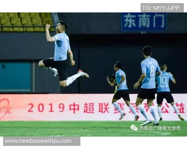 瓦科点射成功追平法比奥赛季罚点第三次破门展现出色状态