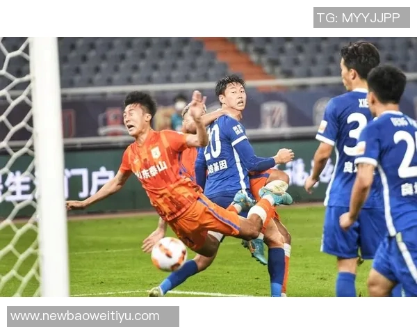 山东泰山队出发武汉备战中超收官战全力争胜迎接武汉三镇挑战 山东泰山队出发武汉备战中超收官战全力争胜迎接武汉三镇挑战